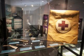 Expo "Dites 33 : 700 ans de soins dans l'Aisne"