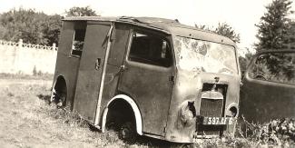 Fourgon Citroen mitraillé à Fontaine Notre Dame