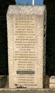 Monument des massacrés de Tavaux