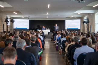 Assemblee des notaires Trosly Loire