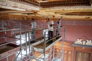 Restauration du plafond de la salle d'audience Vervins