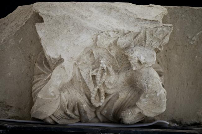 Pierre sculptée La Ferté Milon