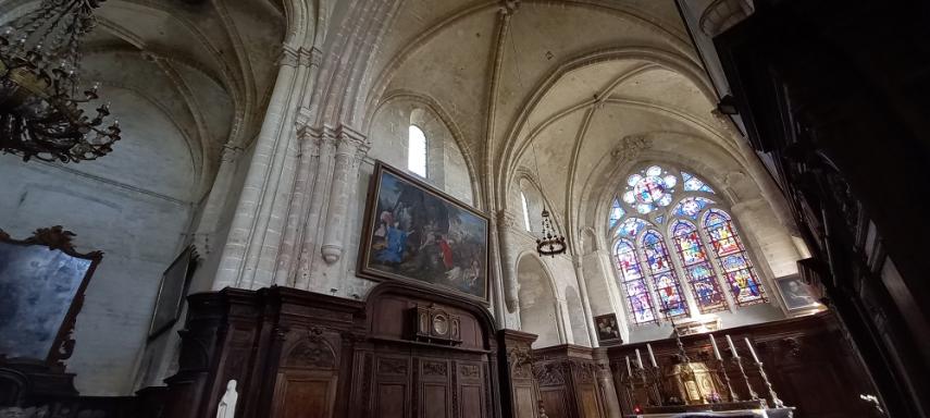 Abbaye Saint-Martin nef église < Laon < Aisne < Hauts-de-France