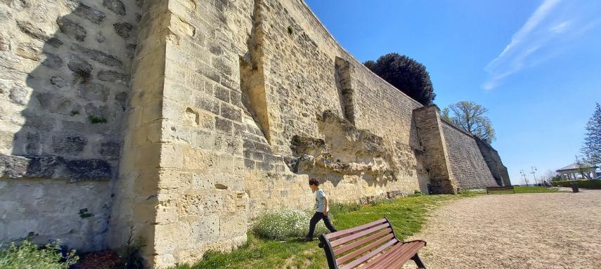 Visite guidée remparts 2025 II < Laon < Aisne < Hauts-de-France