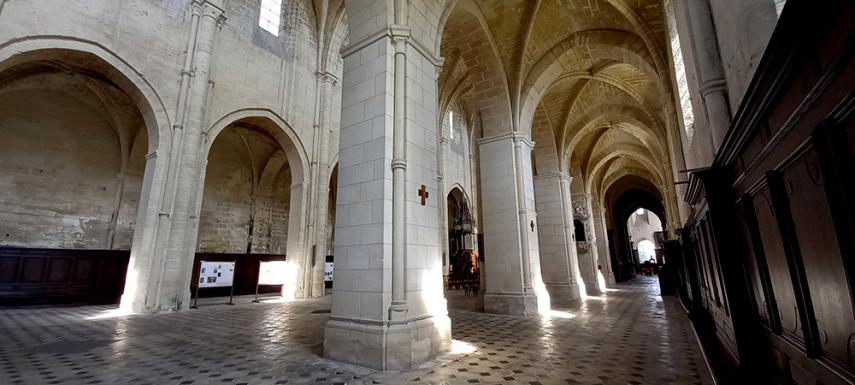 Cycle samedi découverte abbaye Saint Martin < Laon < Aisne < Hauts-de-France