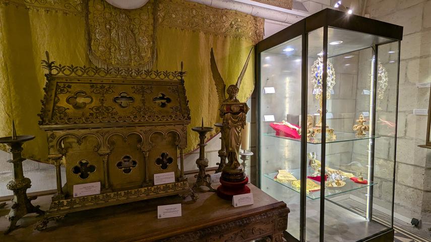 Visite cathédrale et trésor IV < Laon < Aisne < Picardie