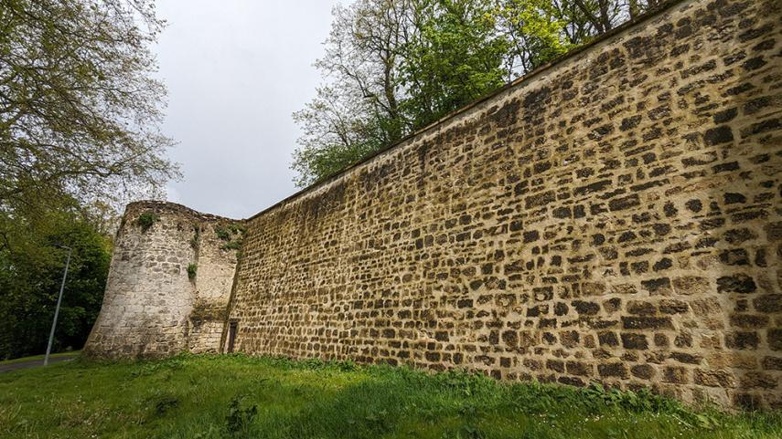 Porte Gaillot < Laon < Aisne < Hauts-de-France